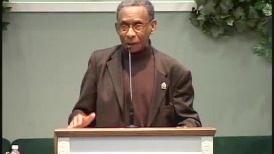 Dr Johnny James The Walking Bible explains baptism