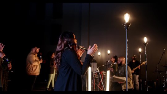 here comes the light feat psalmist raine  embassy worship